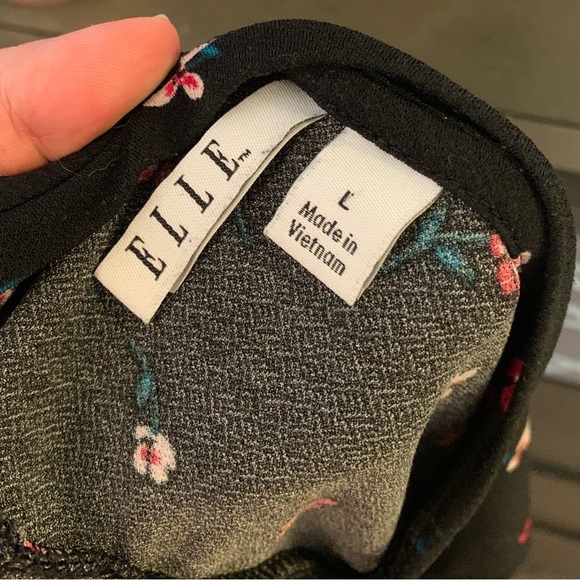 Elle Black Floral Long Sleeve Top Size Large - good used condition - Picture 7 of 9